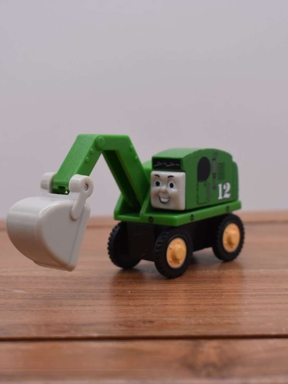 ALFIE THE EXCAVATOR 2003 - Thomas and Friends Wooden Railway Trains Magnetic